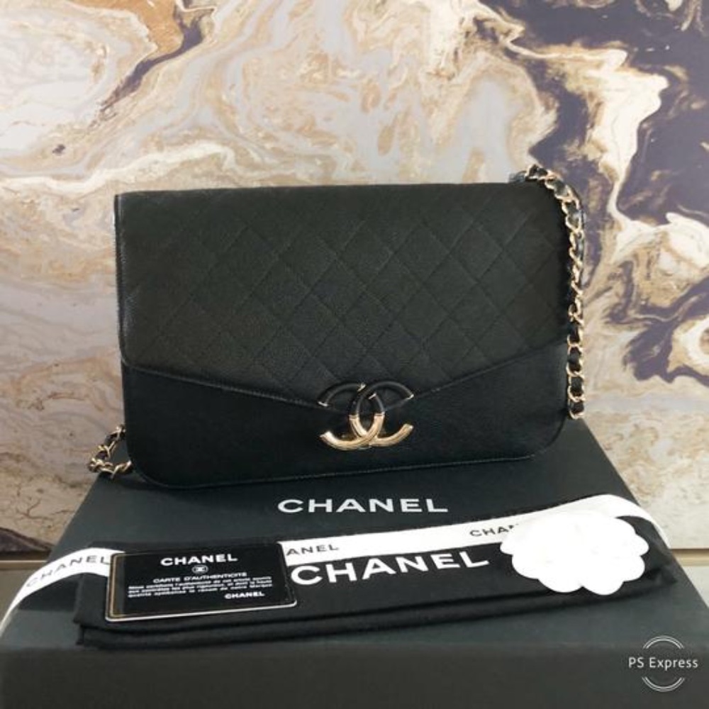 Chanel Chain Flap Bag Quilted Caviar Medium - Picture 8 of 8